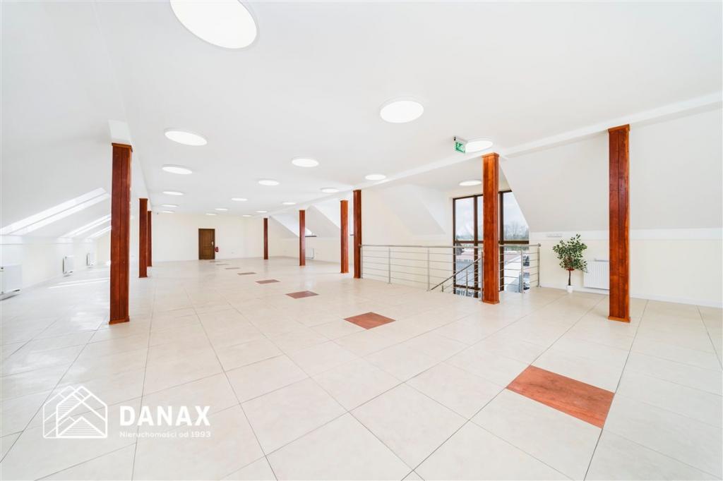 Lokal usługowy do wynajęcia, 180&nbsp;m², Liszki, Oświęcimska - zdjęcie 1