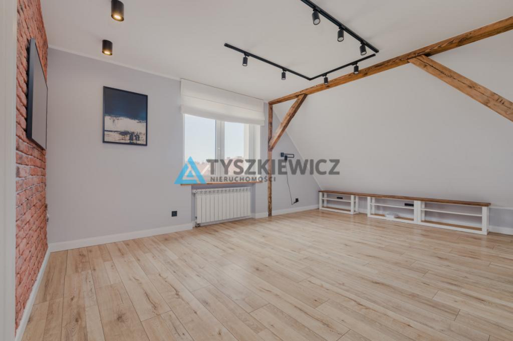 Duże mieszkanie w centrum - 5min. do skm - zdjęcie 8