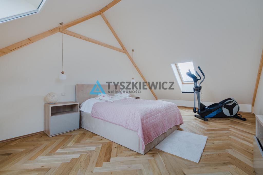 NOWOCZESNY DOM ZEROENERGETYCZNY POŁCHÓWKO - zdjęcie 26