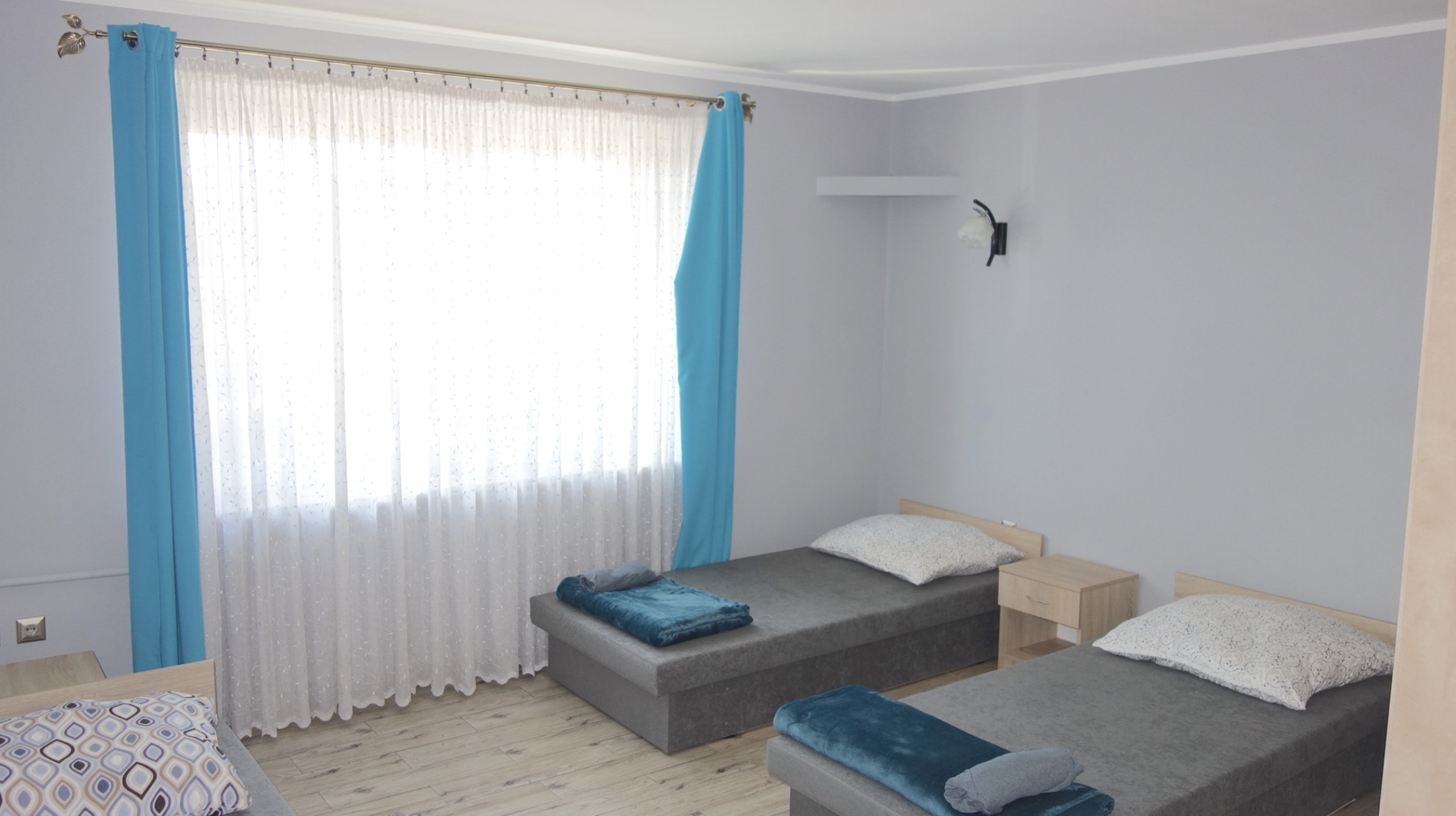 Mieszkanie w pełni umeblowane dla pracowników firmy - zdjęcie 6