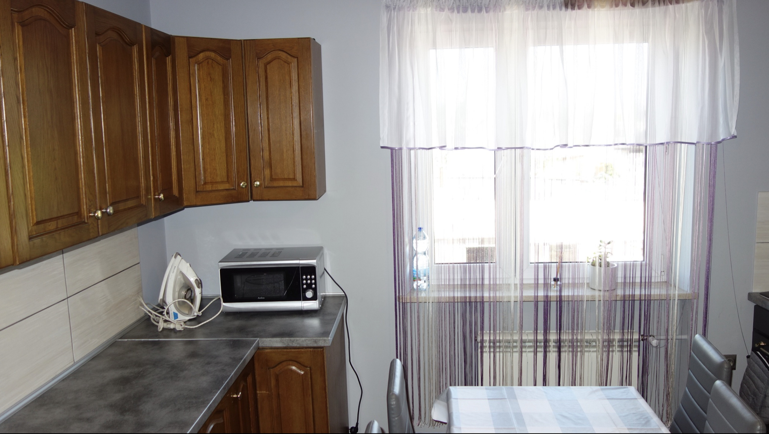 Mieszkanie w pełni umeblowane dla pracowników firmy - zdjęcie 11