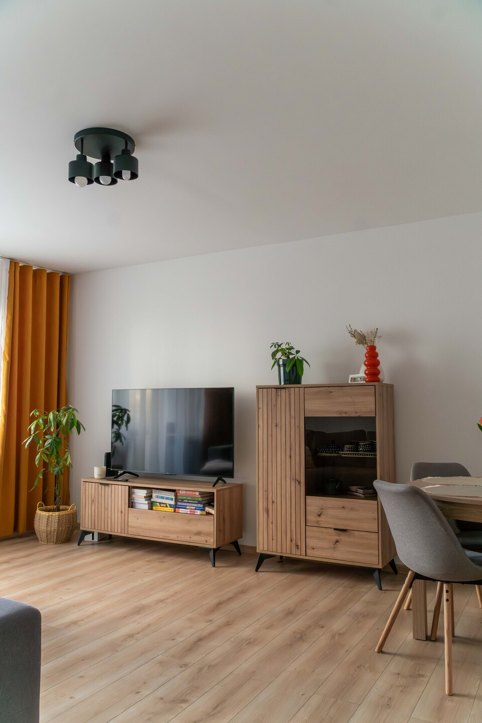 Gotowe do wprowadzenia mieszkanie 3 pokojowe. Poznań os. Chrobrego - zdjęcie 6