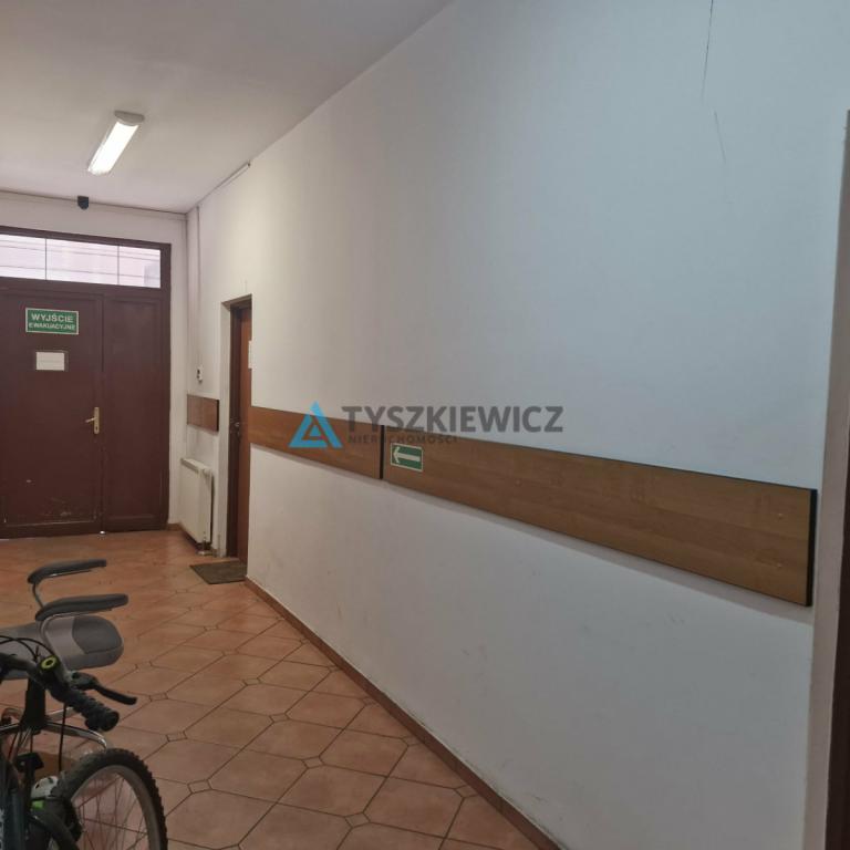 LOKAL KOMERCYJNY -HALE Z ZAPLECZEM SOCJALNYM Z DUŻ - zdjęcie 11