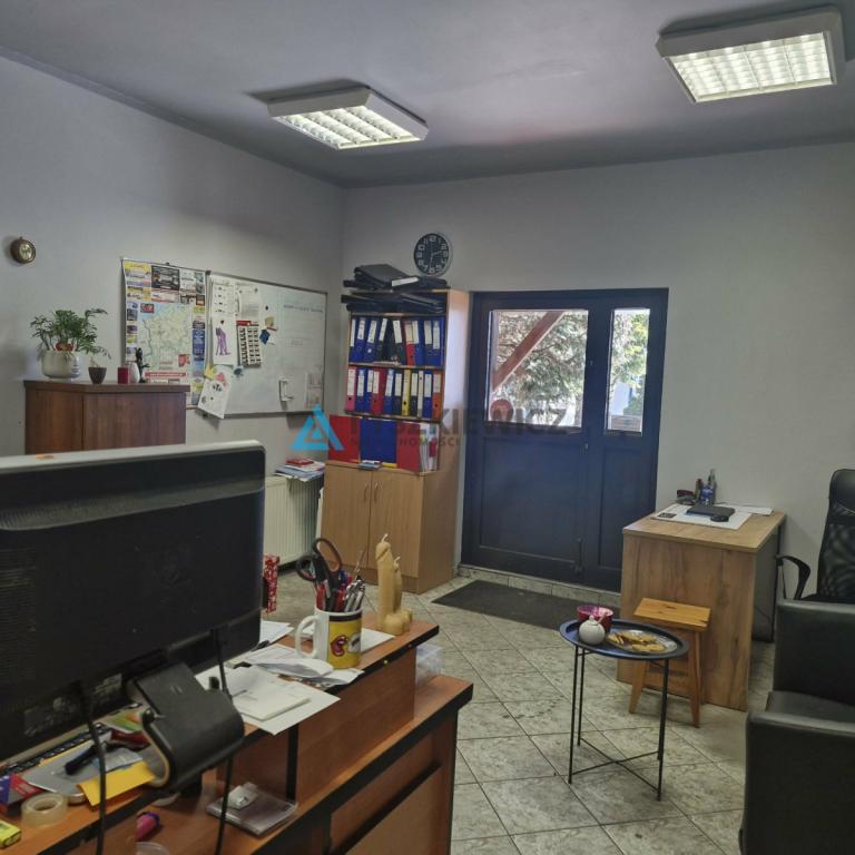 LOKAL KOMERCYJNY -HALE Z ZAPLECZEM SOCJALNYM Z DUŻ - zdjęcie 9