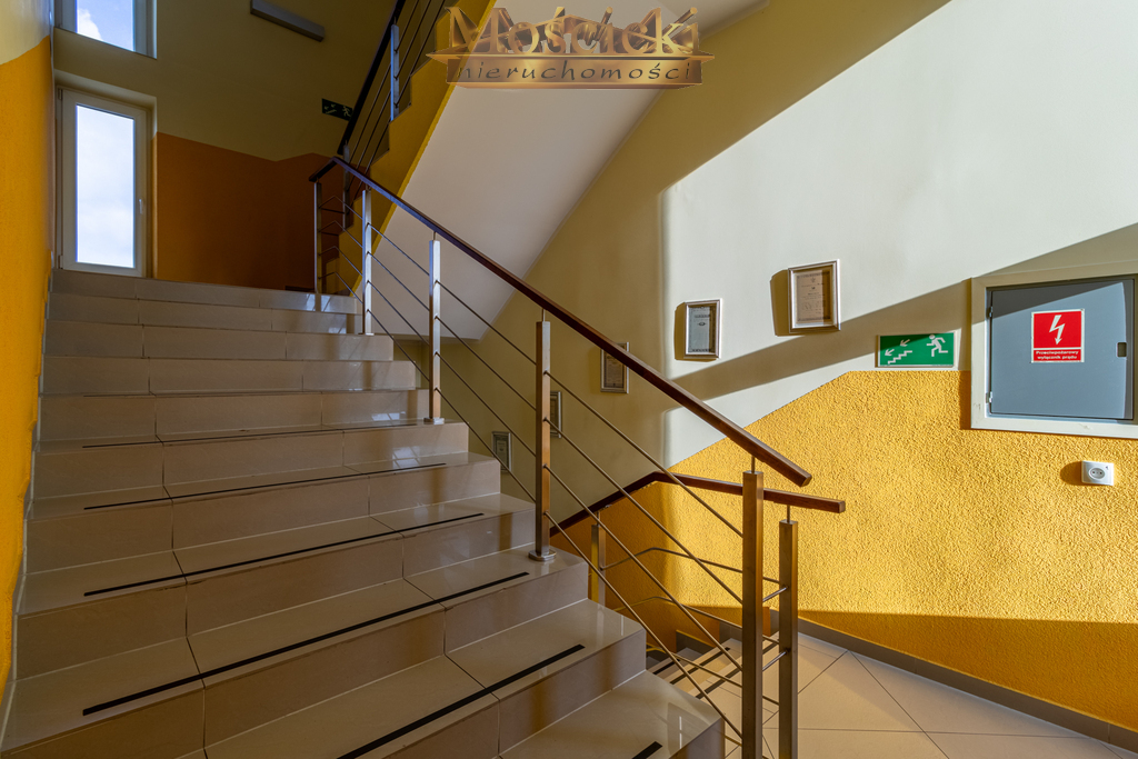 Sprzedam budynek biurowy na Ursynowie - zdjęcie 15