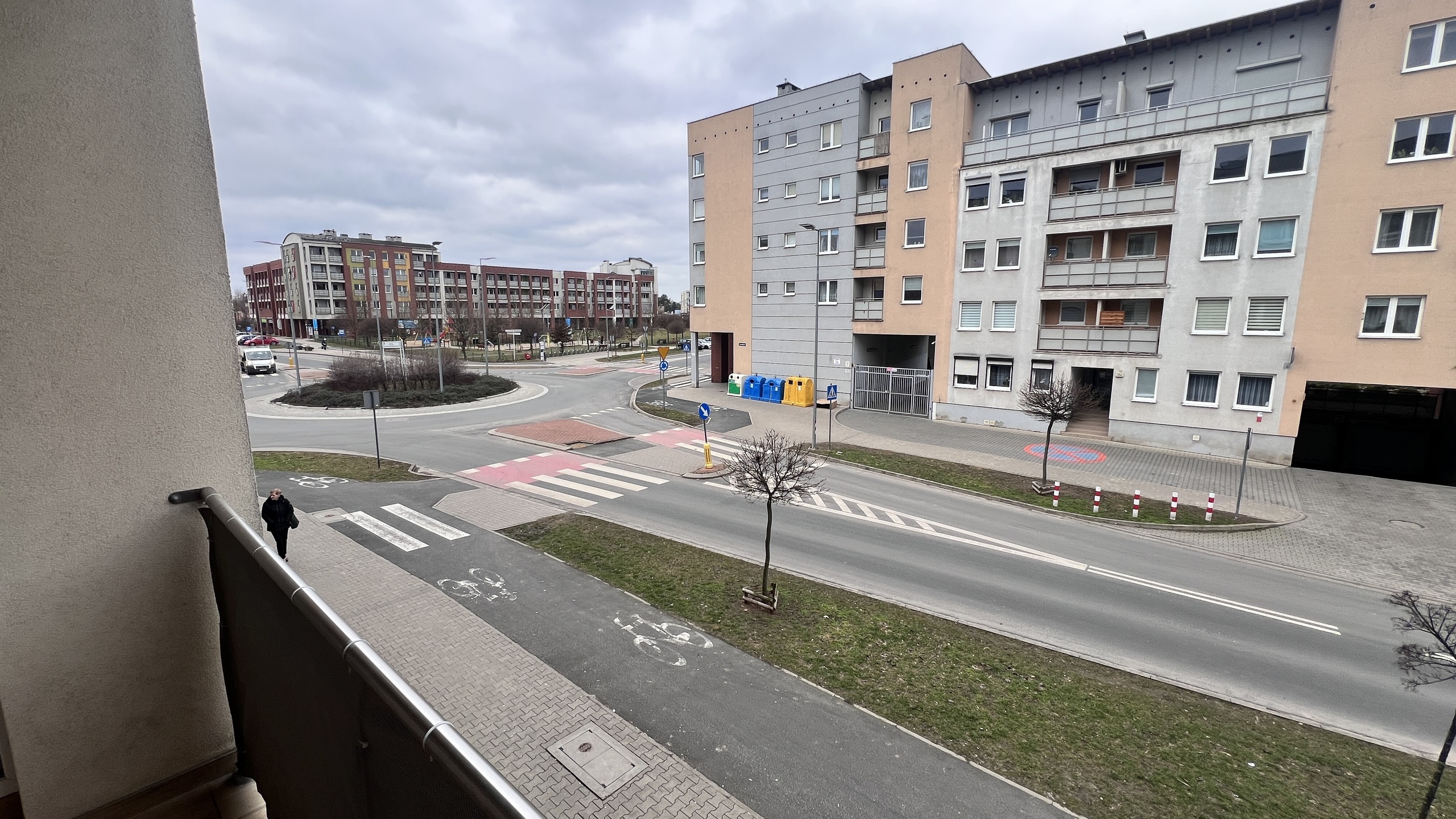 Przestronne 2 pokoje 57 m2 w centrum Lubonia - zdjęcie 20