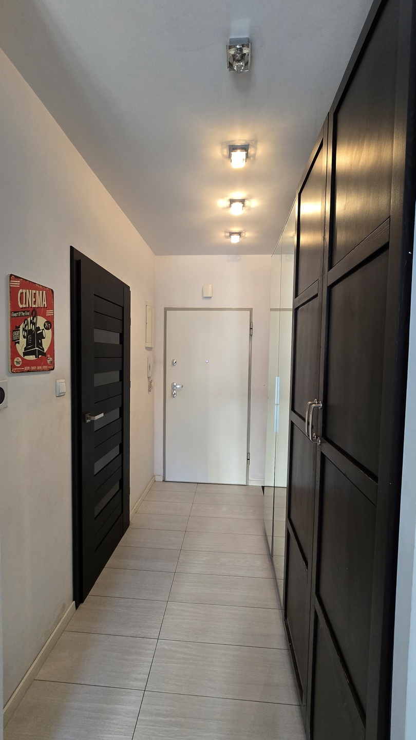 Nowoczesna kawalerka w super lokalizacji i cenie ! Dębowe Tarasy os zamknięte - parking, ochrona . - zdjęcie 11