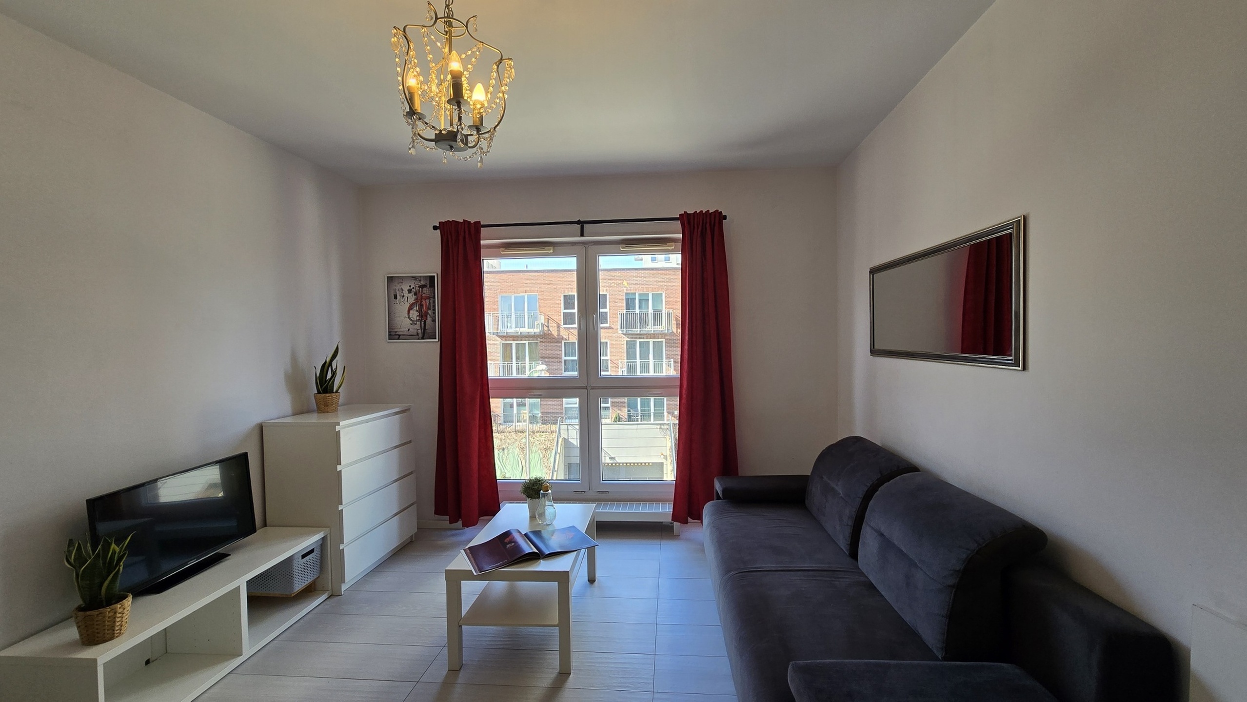 Nowoczesna kawalerka w super lokalizacji i cenie ! Dębowe Tarasy os zamknięte - parking, ochrona . - zdjęcie 5