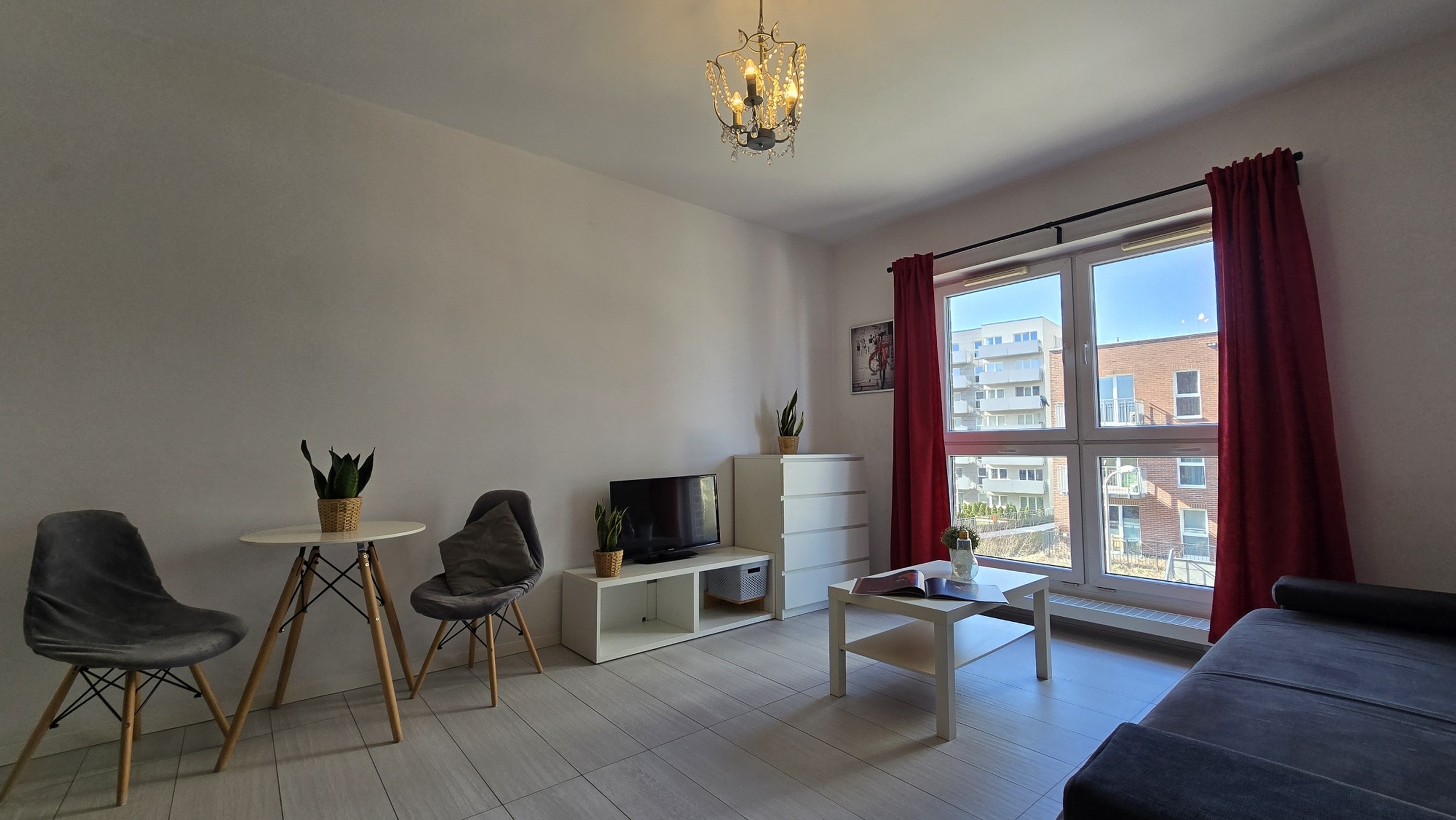 Nowoczesna kawalerka w super lokalizacji i cenie ! Dębowe Tarasy os zamknięte - parking, ochrona . - zdjęcie 6