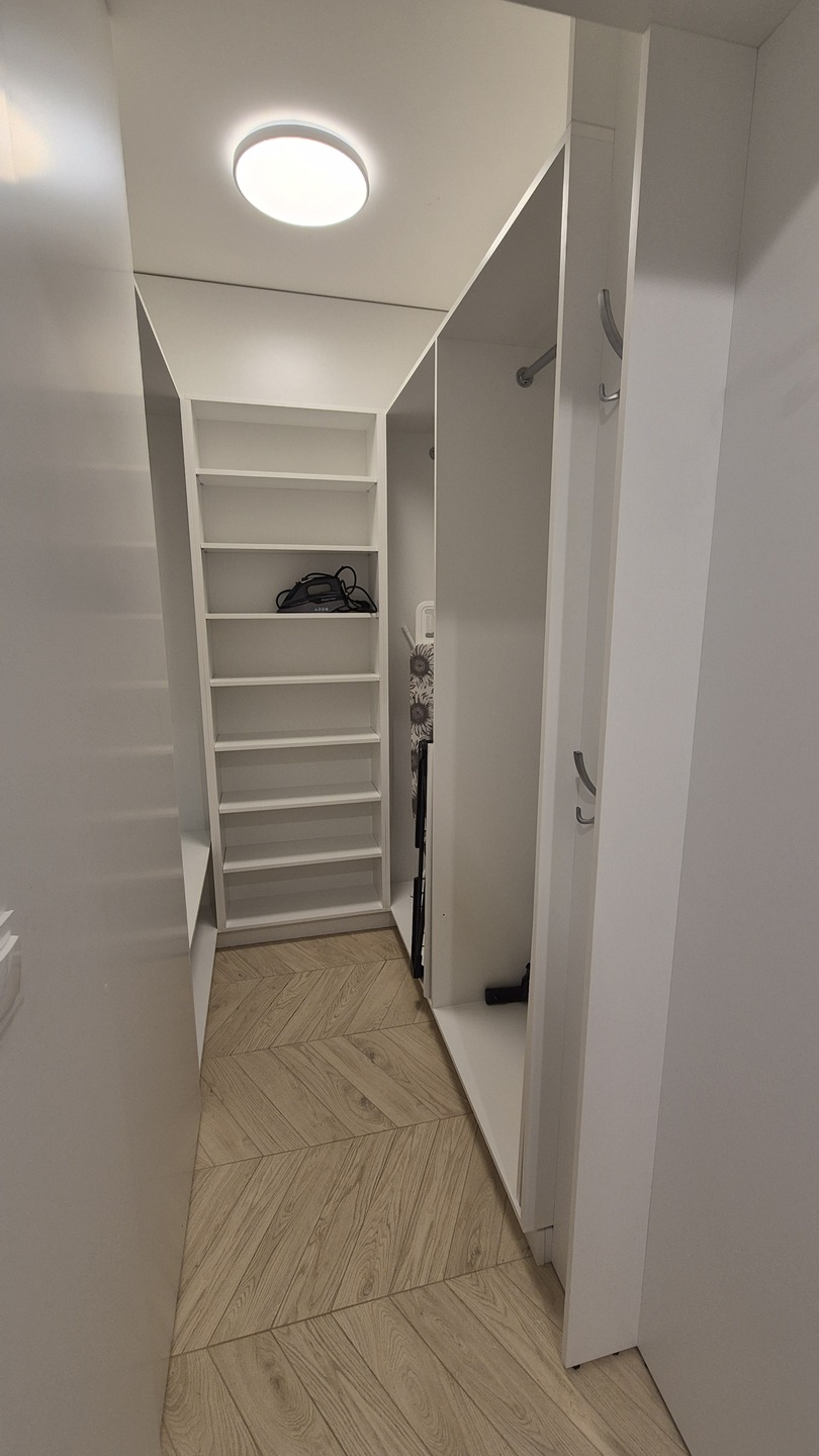 Lux apartament klimatyzacja unikatowy projekt 2 pok garderoba taras komórka lokatorska garaż podziemny os zamknięte Brynów Rzepakowa Dobrynów - zdjęcie 2