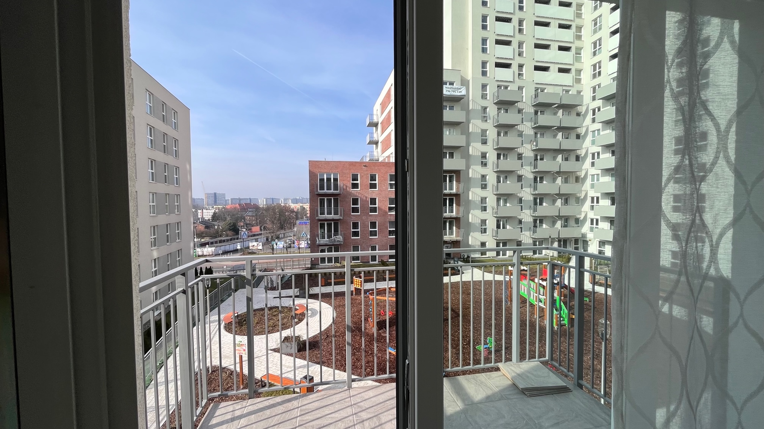 Dębowe Tarasy 3 pokoje m. garażowe nowe - zdjęcie 7