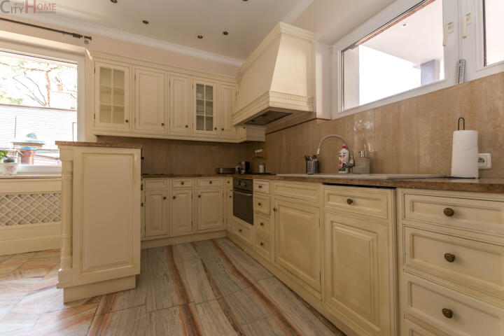 Dom 330 m², Łomianki - zdjęcie 8
