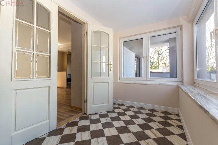Dom 330 m², Łomianki - zdjęcie 19