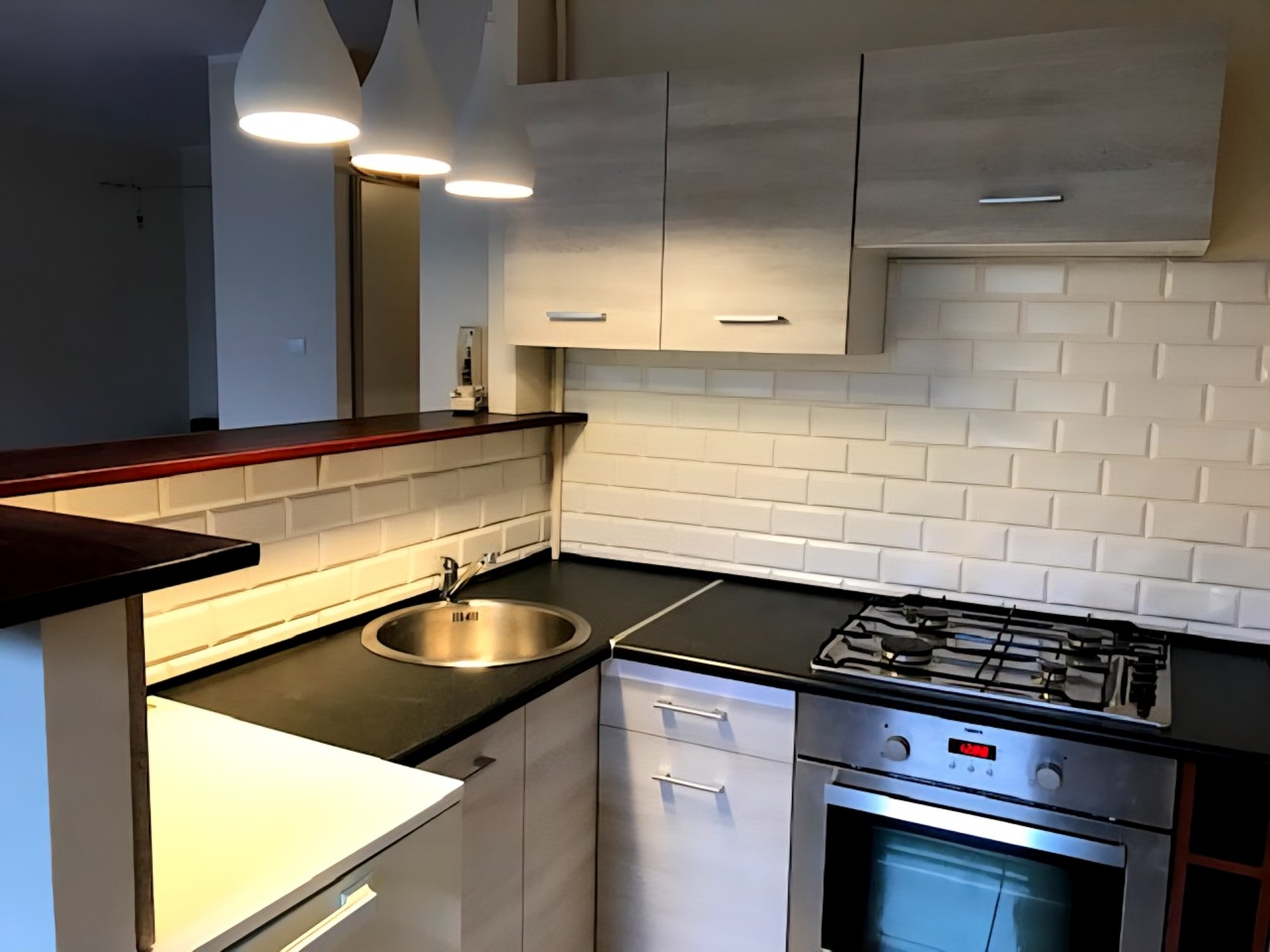 Przestronna kawalerka do sprzedaży na osiedlu Paderewskiego - blisko Doliny Trzech Stawów! - zdjęcie 3