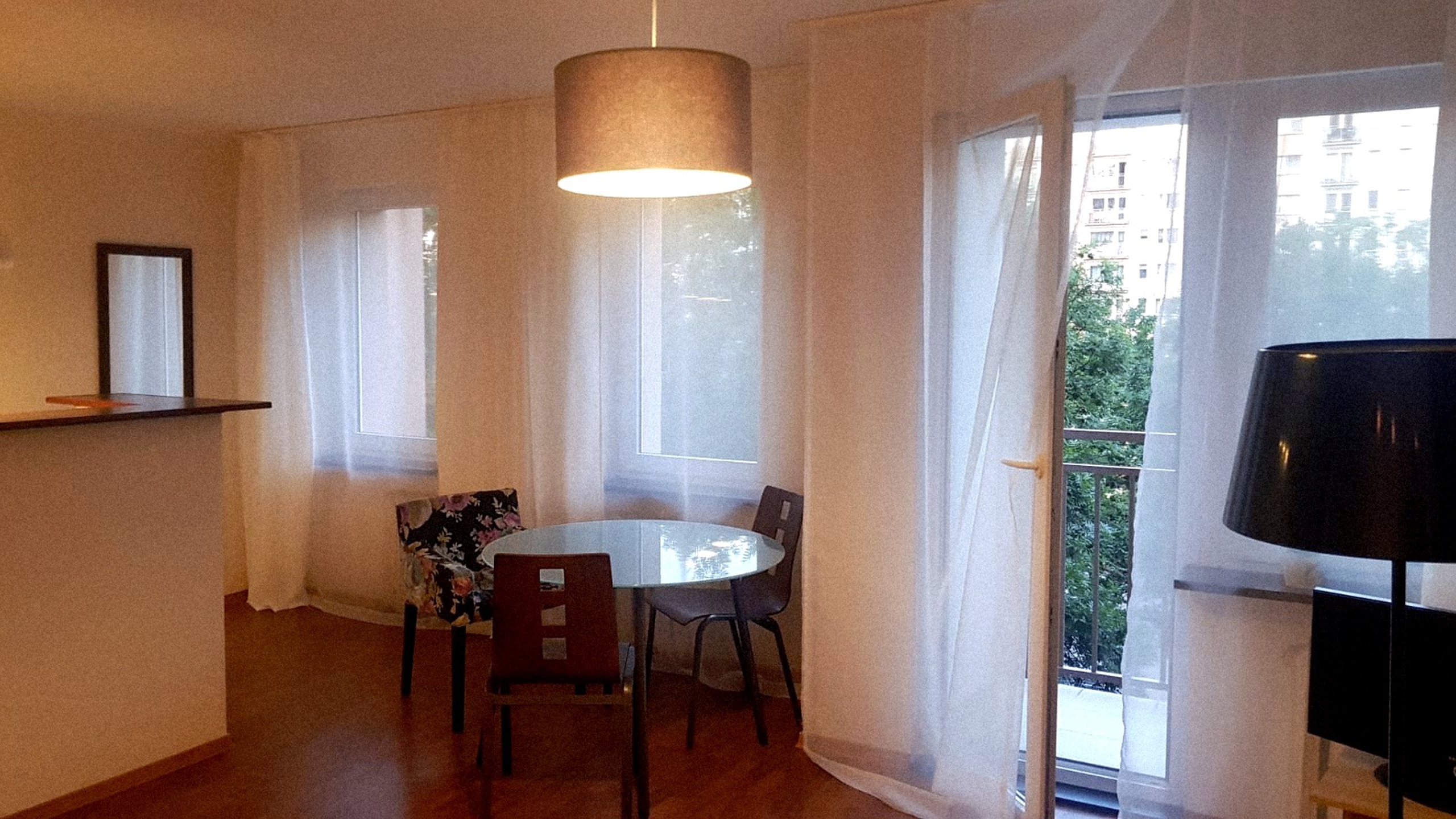 Przestronna kawalerka do sprzedaży na osiedlu Paderewskiego - blisko Doliny Trzech Stawów! - zdjęcie 1