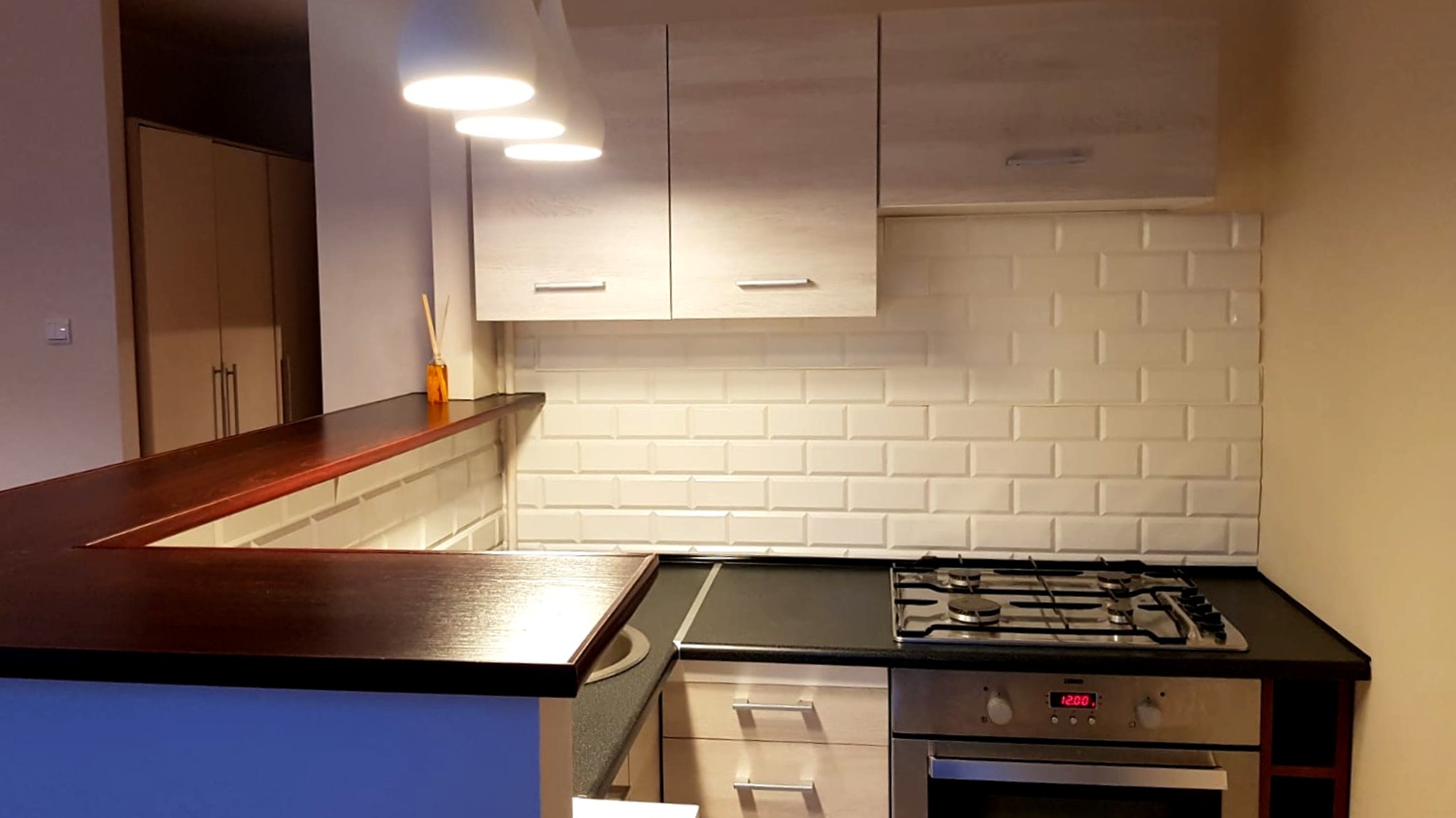 Przestronna kawalerka do sprzedaży na osiedlu Paderewskiego - blisko Doliny Trzech Stawów! - zdjęcie 4