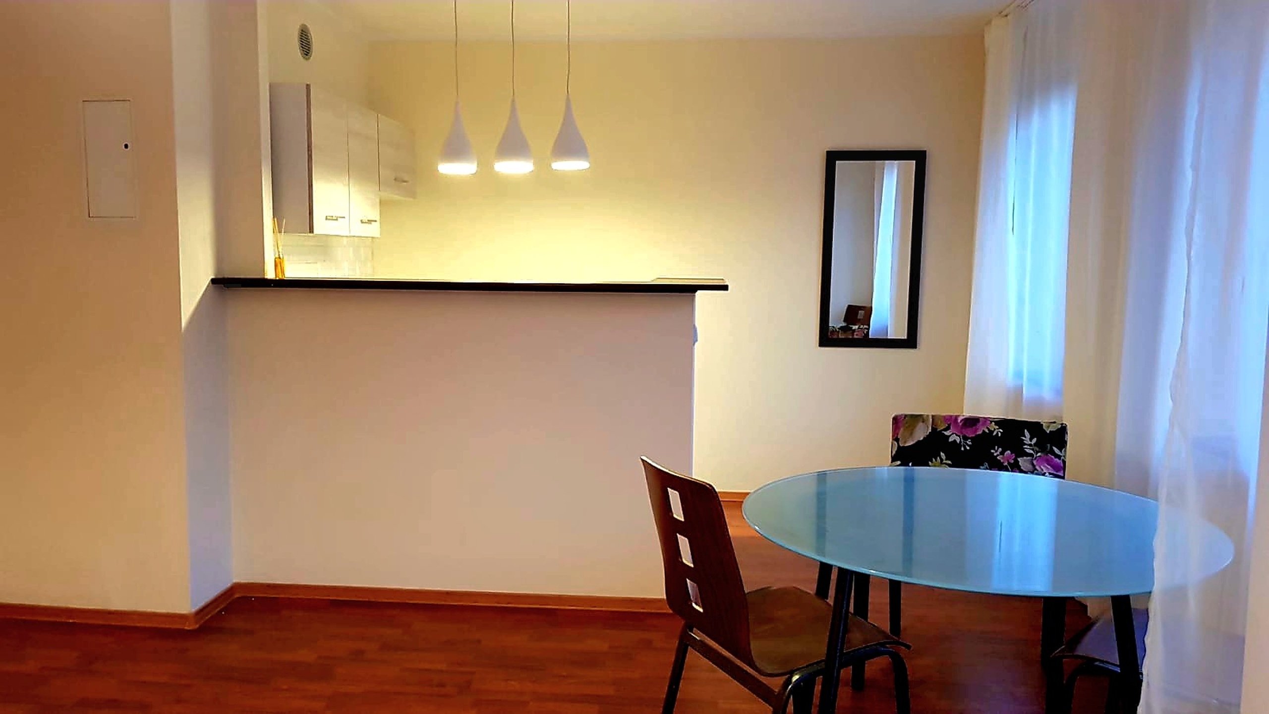 Przestronna kawalerka do sprzedaży na osiedlu Paderewskiego - blisko Doliny Trzech Stawów! - zdjęcie 2