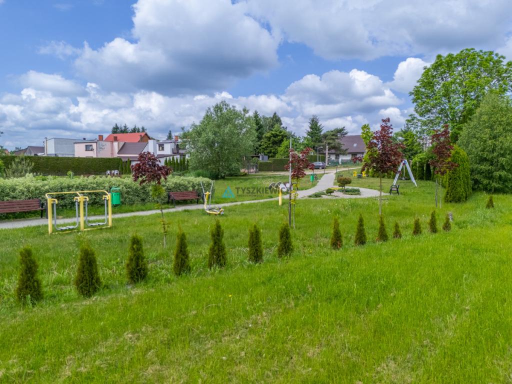 Urokliwa działka budowlana na sprzedaż - zdjęcie 12