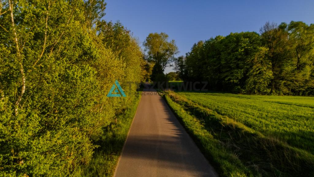 Atrakcyjna działka budowlana w miejscowości Puc! - zdjęcie 15