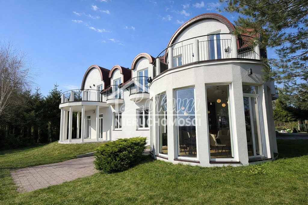 Dom 363&nbsp;m², Niechorze - zdjęcie 1