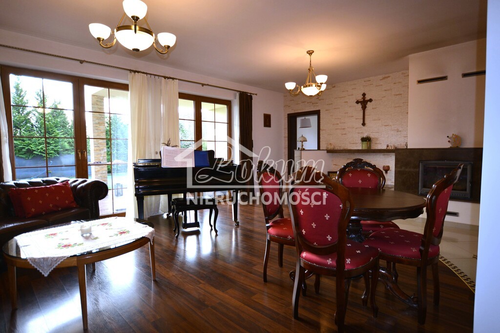 Dom 250&nbsp;m², Kościno - zdjęcie 1