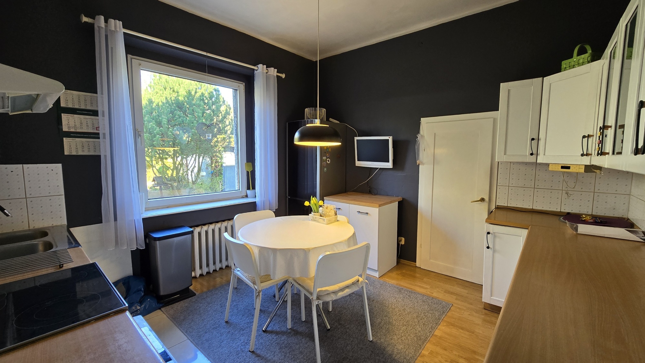 Przestrzeń, natura i wygoda - do sprzedaży duży dom z pięknym ogrodem! - zdjęcie 8