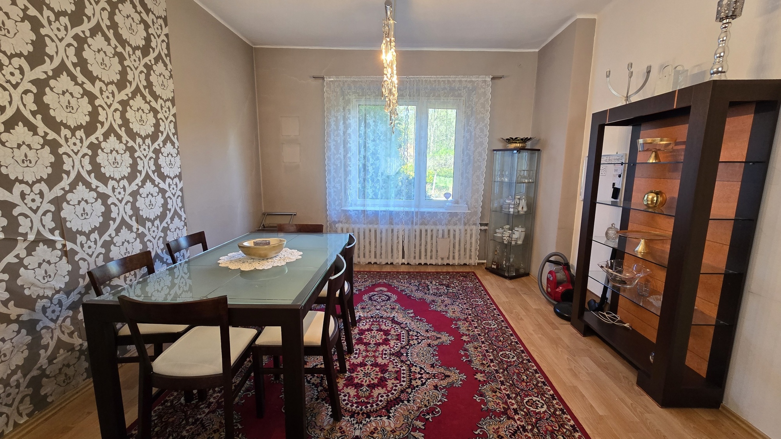 Przestrzeń, natura i wygoda - do sprzedaży duży dom z pięknym ogrodem! - zdjęcie 6