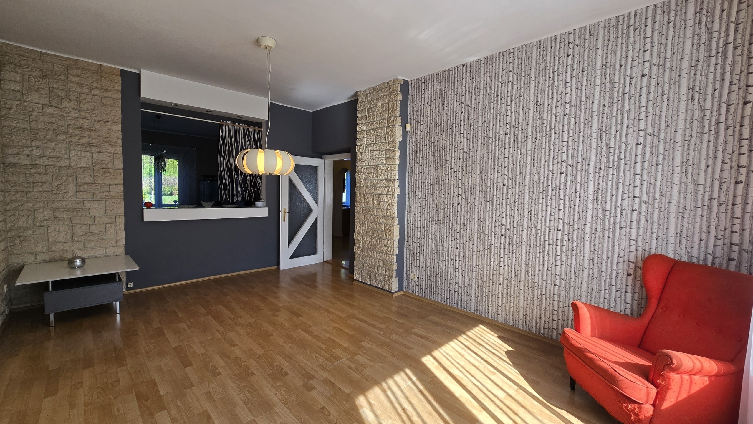 Przestrzeń, natura i wygoda - do sprzedaży duży dom z pięknym ogrodem! - zdjęcie 4