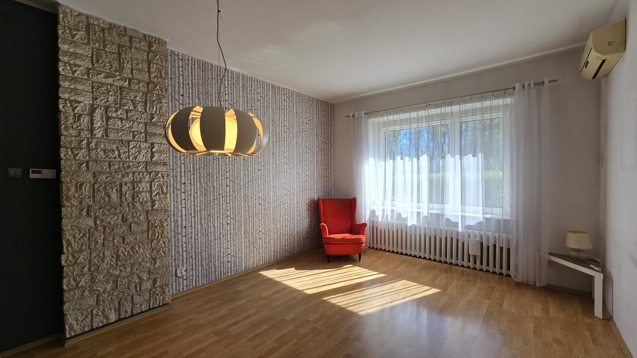 Przestrzeń, natura i wygoda - do sprzedaży duży dom z pięknym ogrodem! - zdjęcie 3