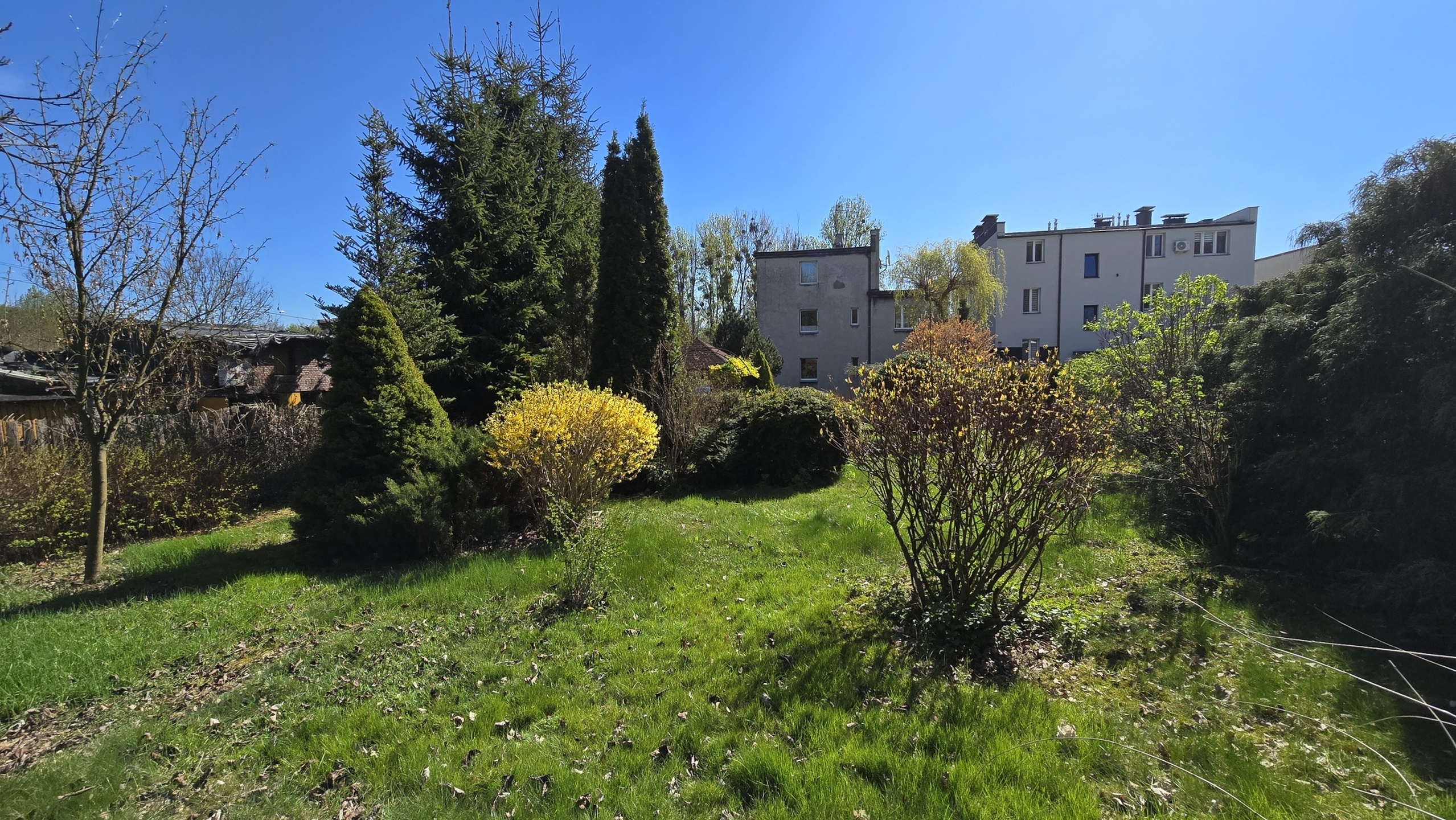 Przestrzeń, natura i wygoda - do sprzedaży duży dom z pięknym ogrodem! - zdjęcie 18