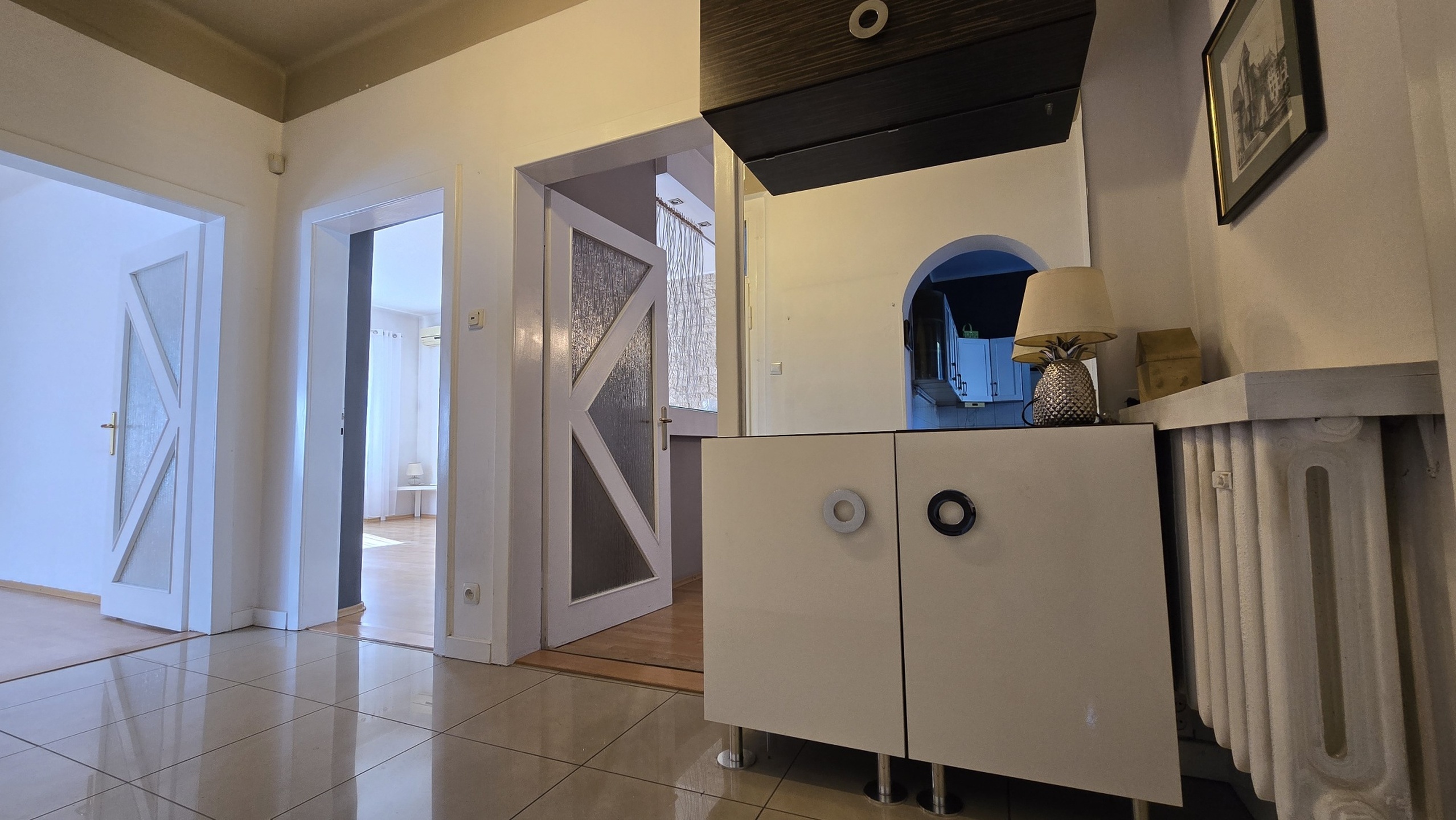 Przestrzeń, natura i wygoda - do sprzedaży duży dom z pięknym ogrodem! - zdjęcie 12