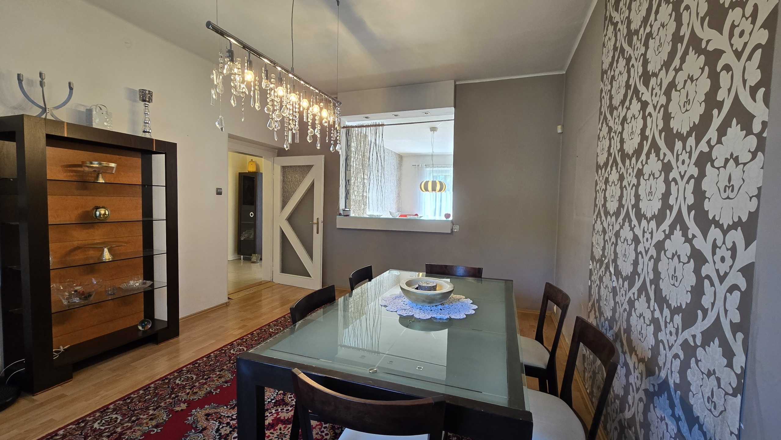 Przestrzeń, natura i wygoda - do sprzedaży duży dom z pięknym ogrodem! - zdjęcie 5