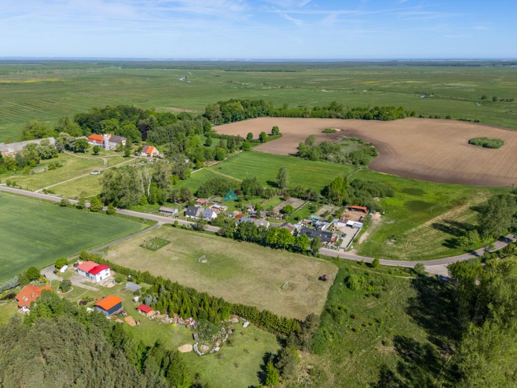 DOM W ZABUDOWIE SZEREGOWEJ SKRAJNY Z POTENCJAŁEM - zdjęcie 19
