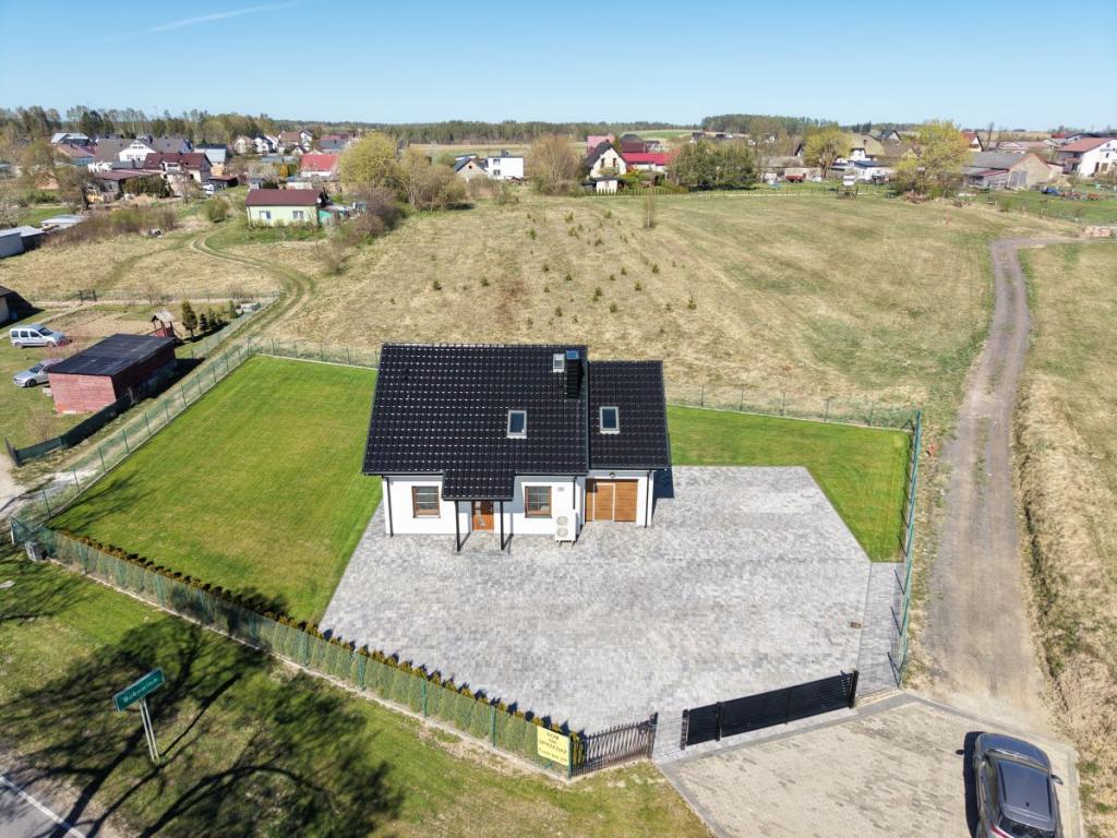 Dom w Bukowinie po remoncie gotowy do zamieszkania - zdjęcie 23