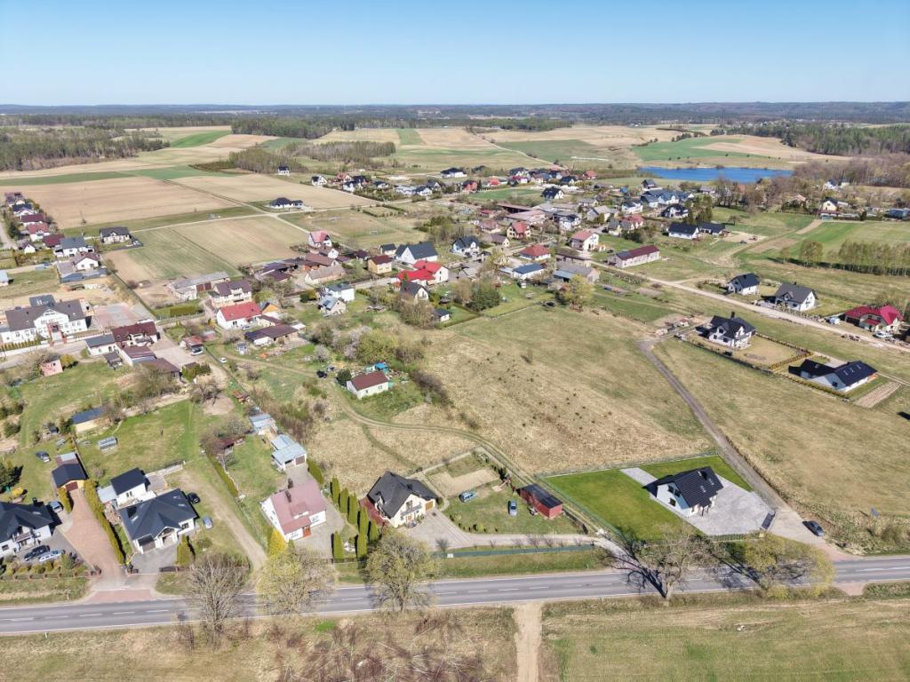Dom w Bukowinie po remoncie gotowy do zamieszkania - zdjęcie 21