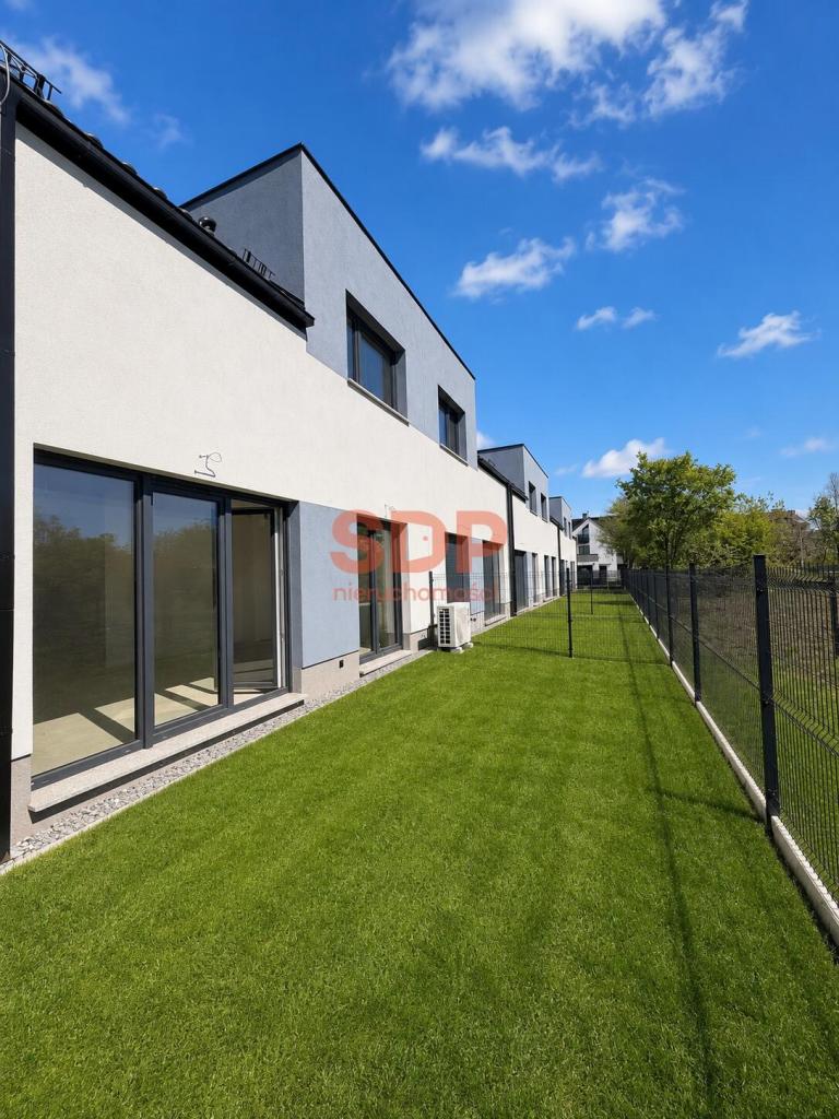 Dom 113 m², Iwiny, Słoneczna - zdjęcie 1