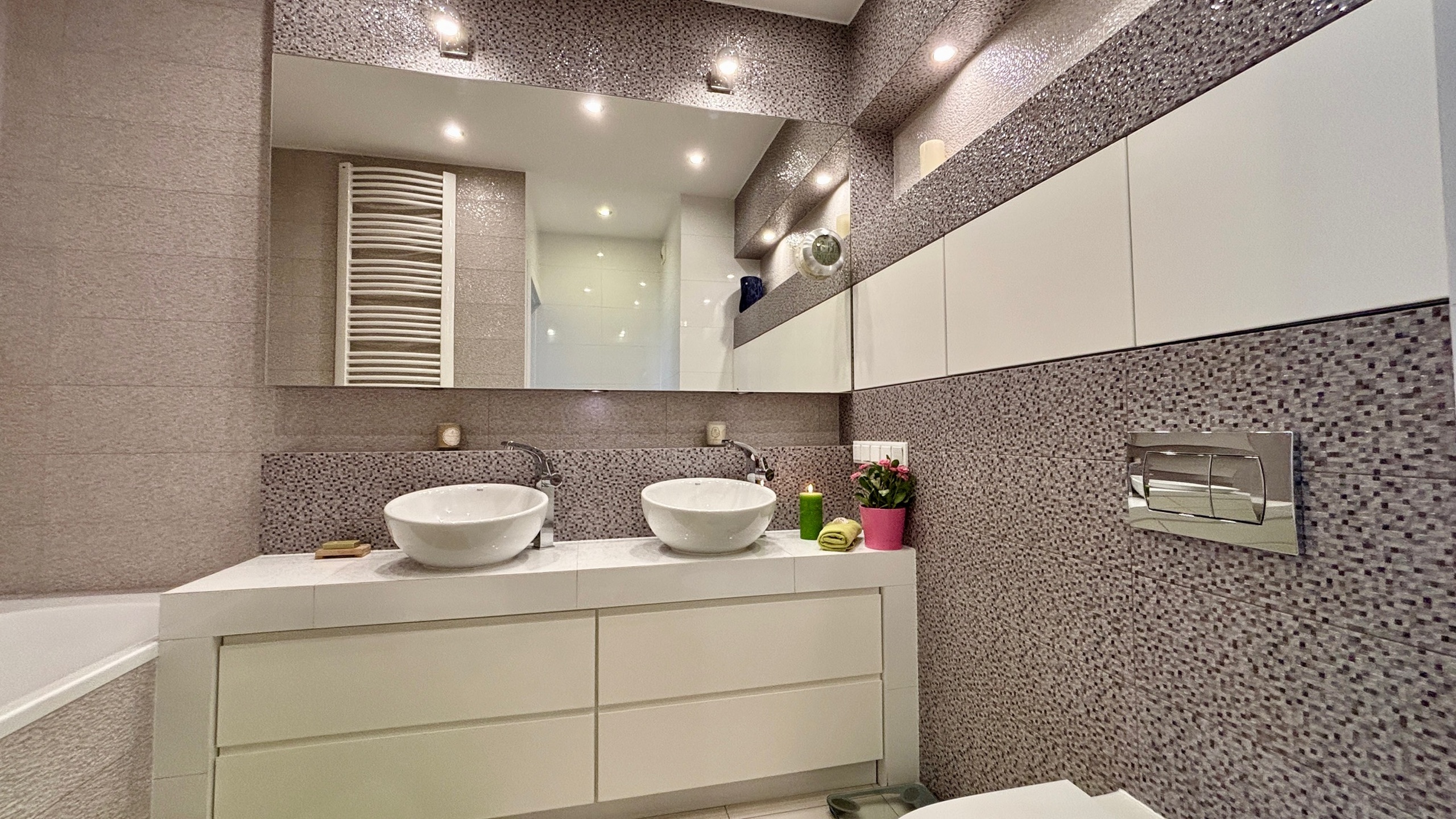 Jedyny unikatowy z ogromnym tarasem 100m ostatnie piętro trójstronny apartament sauna panoramiczne okna 2 garaże os strzeżone zamknięte - zdjęcie 19