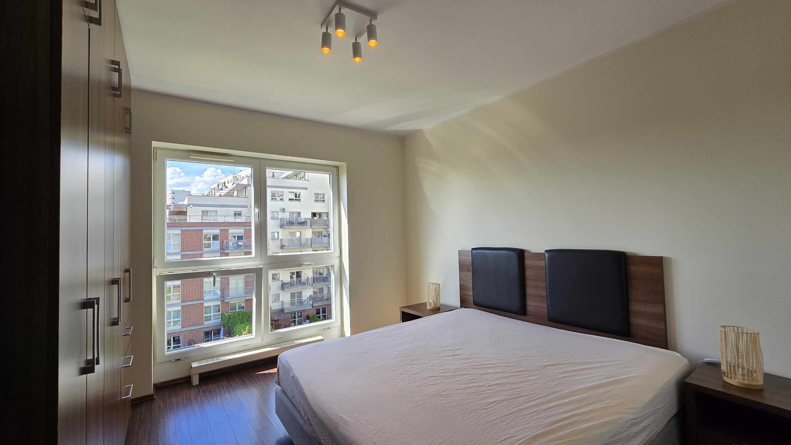 DĘBOWE TARASY - potencjał aranżacyjny, narożny balkon, komórka, garaż! - zdjęcie 8