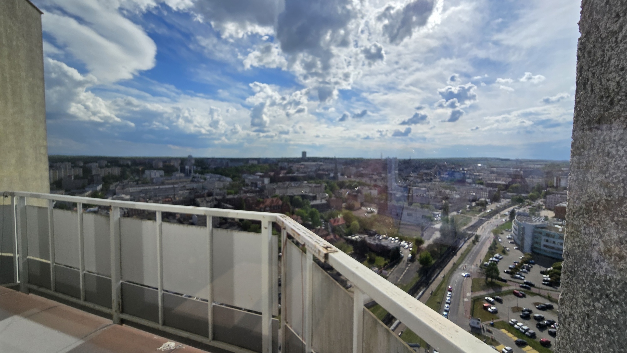 Wyjątkowe mieszkanie z widokiem na całe Katowice - Osiedle Gwiazdy! 24 piętro, świetny widok i lokalizacja! - zdjęcie 4