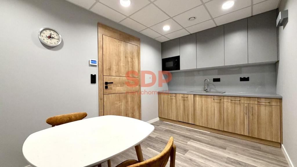 Lokal usługowy do wynajęcia, 133 m², Wrocław, Krzyki, Przyjaźni - zdjęcie 5