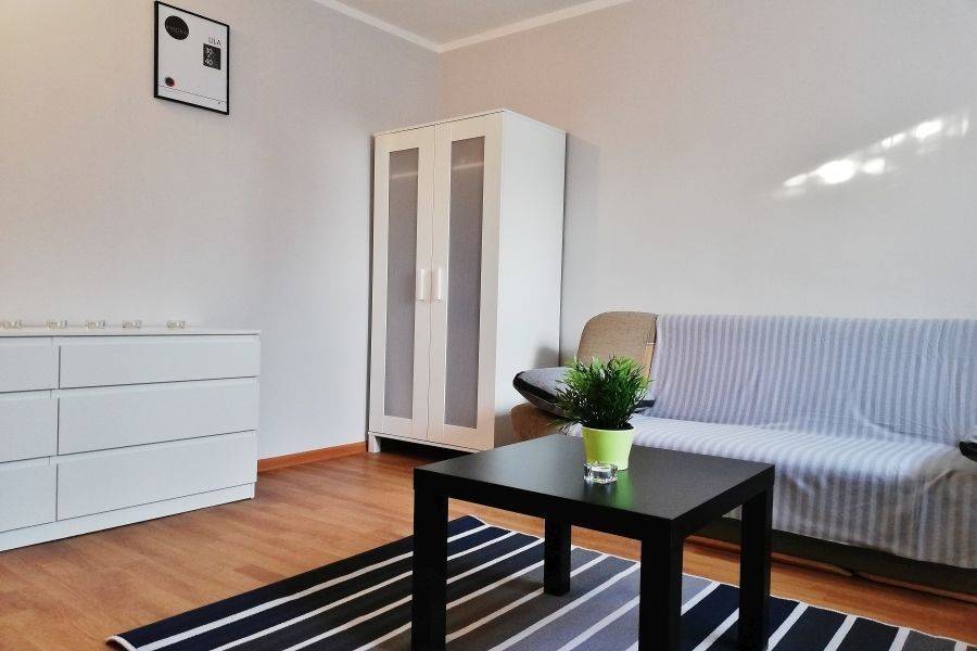 Mieszkanie 16&nbsp;m², Poznań, Andersena, Christiana Andersena - zdjęcie 2