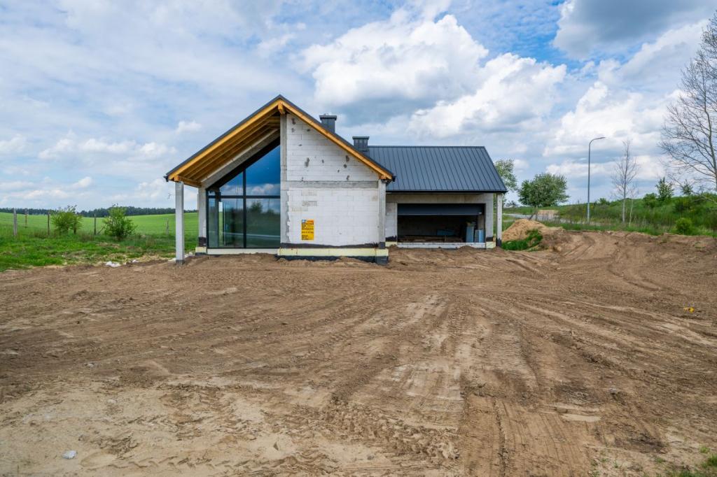 Nowoczesny dom w Dębnicy Kaszubskiej/140m²/1900m² - zdjęcie 1