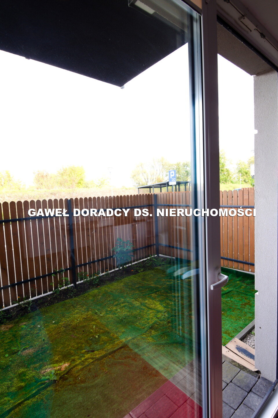Apartament z ogrodkiem nad rzeką. - zdjęcie 6