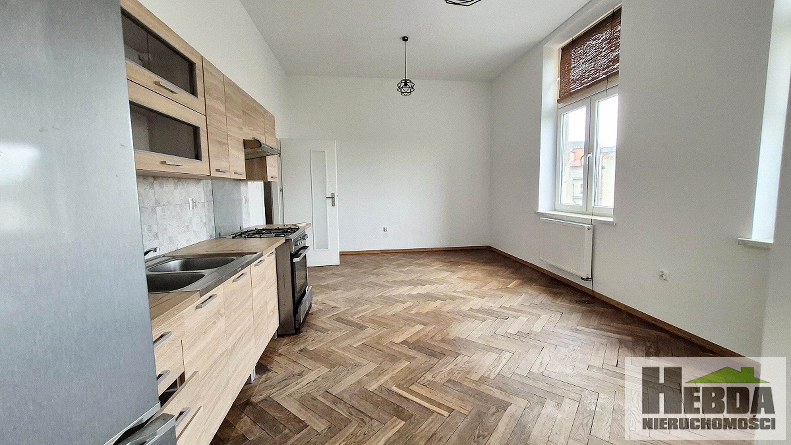 Tarnów, ul.Krakowska , 56 m2 z widokiem na Burek - zdjęcie 3