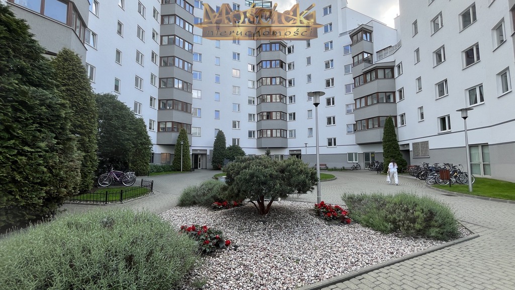 Sprzedam ciekawe 2 pok Ursynów metro Natolin - zdjęcie 1