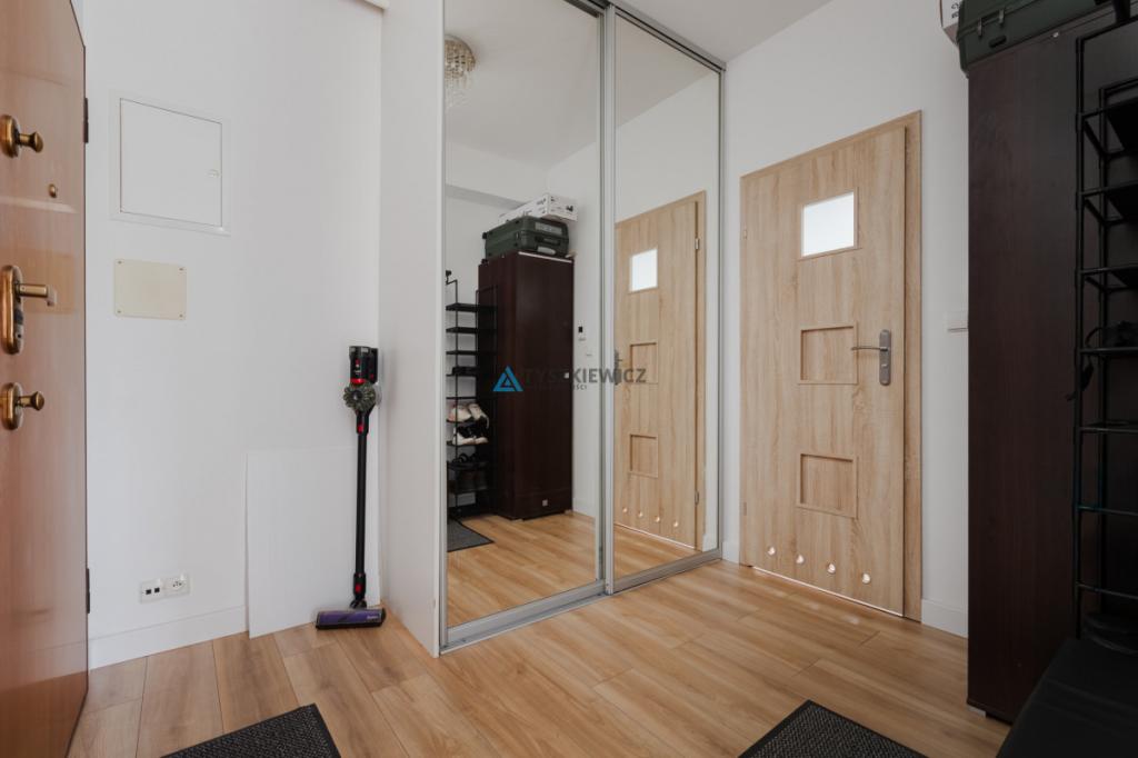Przytulne mieszkanie z balkonem w Rumi - 37 m². - zdjęcie 10