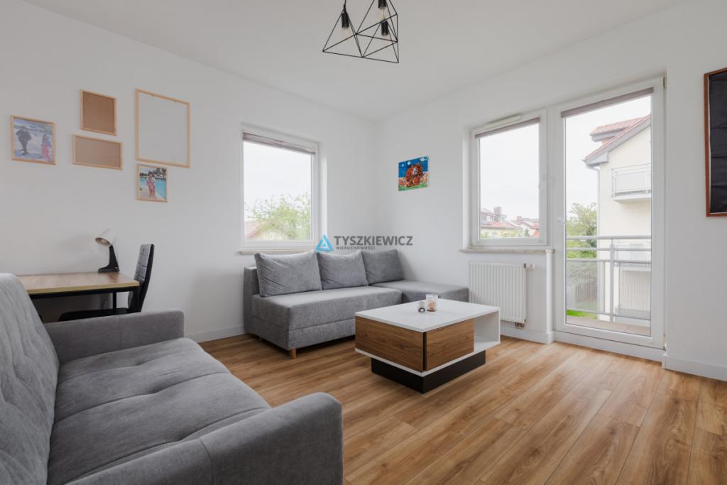 Przytulne mieszkanie z balkonem w Rumi - 37 m². - zdjęcie 6