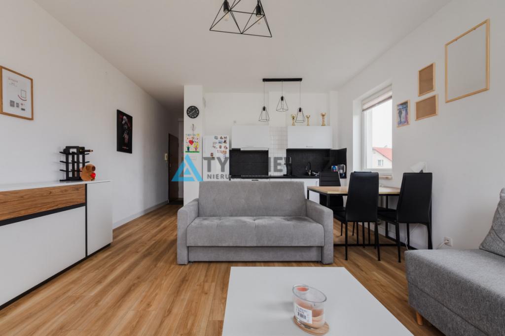 Przytulne mieszkanie z balkonem w Rumi - 37 m². - zdjęcie 5