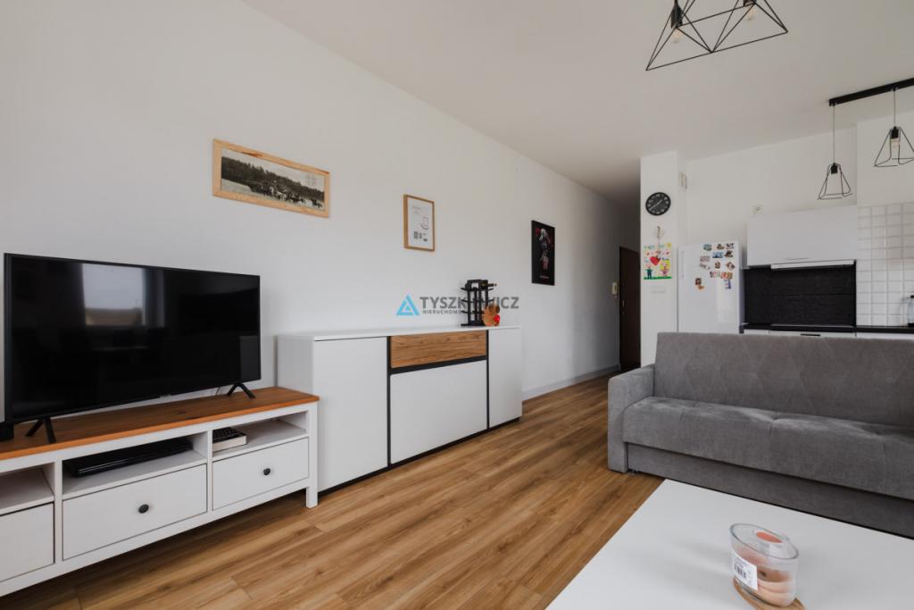 Przytulne mieszkanie z balkonem w Rumi - 37 m². - zdjęcie 8