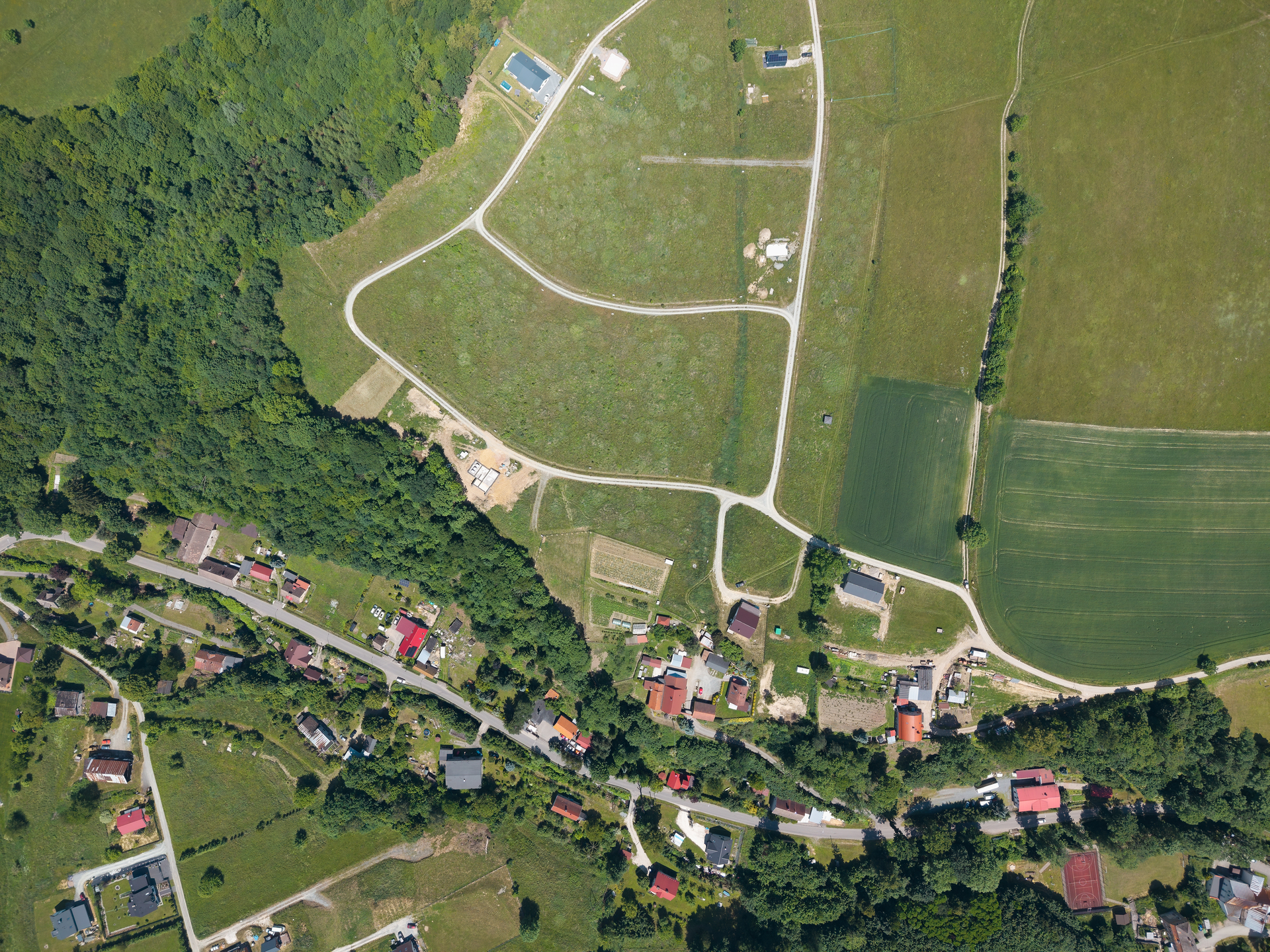 działka budowlana blisko lausu z widokiem na Kotlinę Kłodzką, na osiedlu w Wojciechowicach blisko Kłodzka, - zdjęcie 7